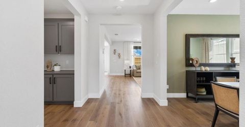 8427 Kyler Rd, Elk Grove, CA 95757 Photo