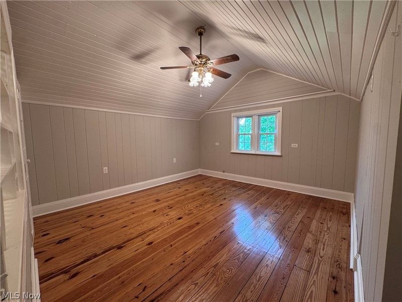 109 Moffet Avenue , Chardon, OH 44024 Photo 13