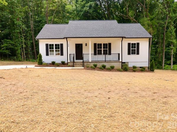 1608 Russell Courtney Road , Monroe, NC 28112