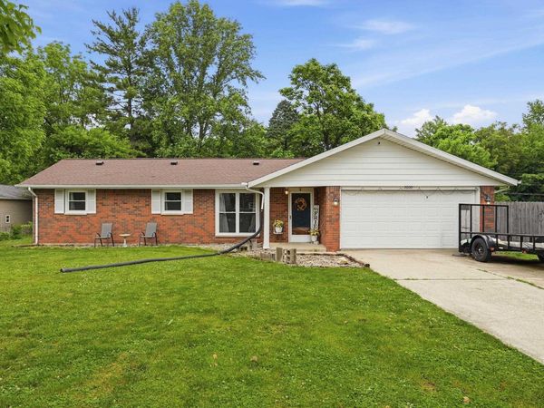 7000 W Edgewood Drive, Yorktown, IN 47396