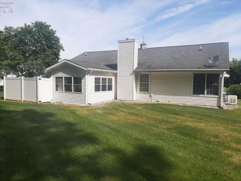 110 Roth Court, Bellevue, OH 44811 Photo 13