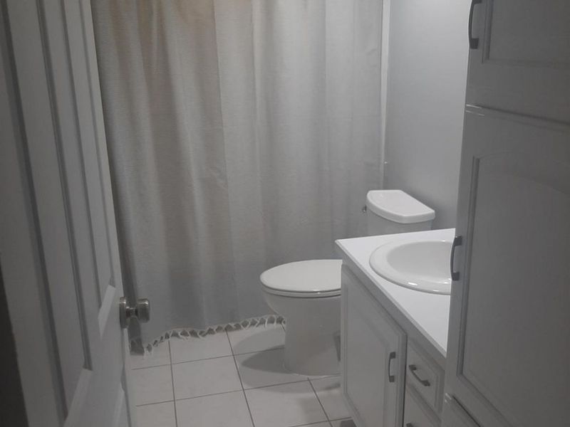 110 Roth Court, Bellevue, OH 44811 Photo 9