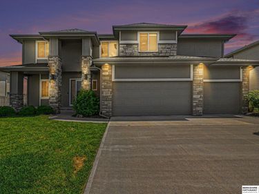 19909 Madison Street, Omaha, NE 68135