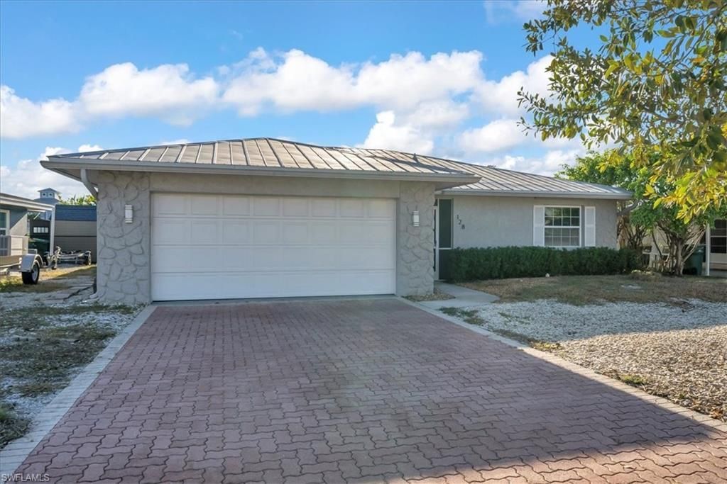 128 San Salvador St , Naples, FL 34113 Photo
