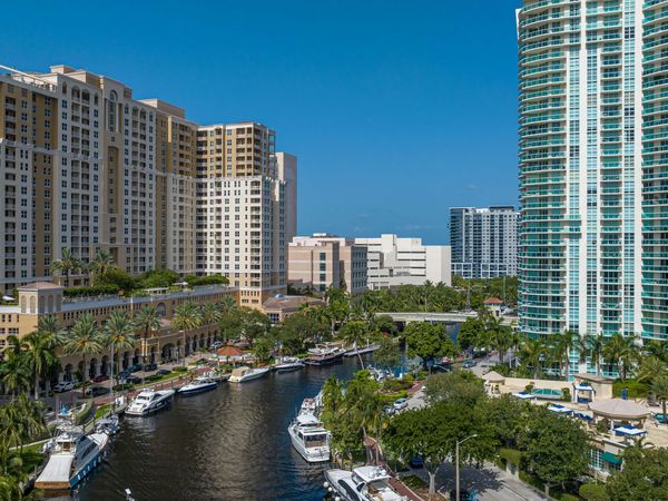 511 SE 5th Avenue, Unit 2409, Fort Lauderdale, FL 33301