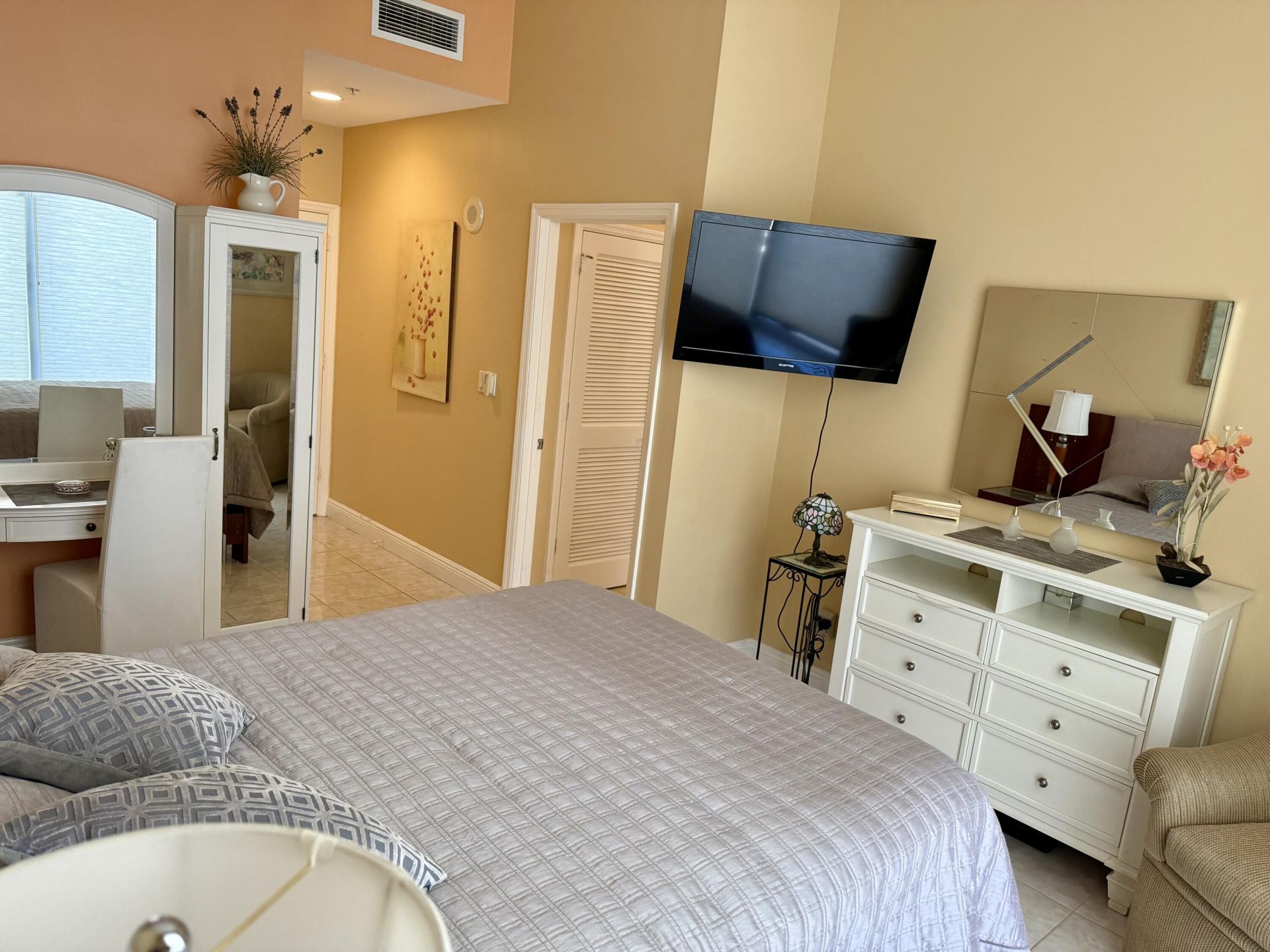 511 SE 5th Avenue, Unit 2409, Fort Lauderdale, FL 33301 Photo