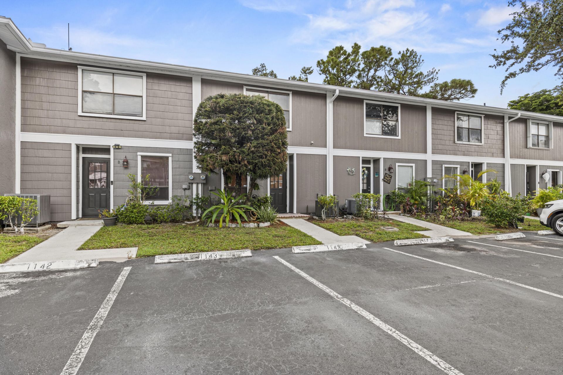 814 Hill Drive, Unit C, West Palm Beach, FL 33415 Photo