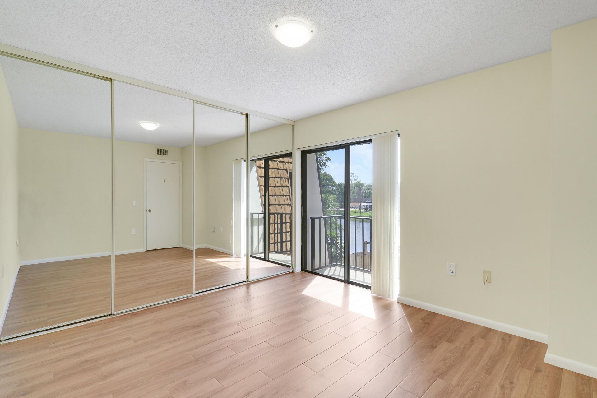 1511 15th Lane, Unit C Bldg 65, Greenacres, FL 33463 Photo