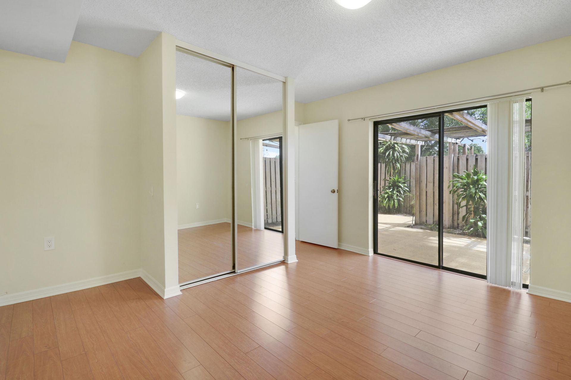 1511 15th Lane, Unit C Bldg 65, Greenacres, FL 33463 Photo
