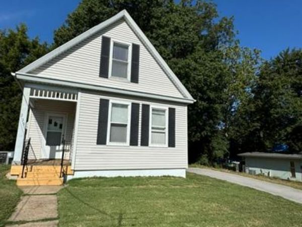 539 N Elm Avenue, Webster Groves, MO 63119
