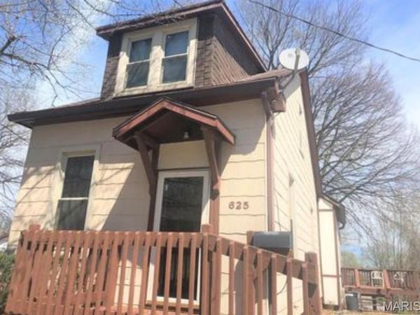 625 W Adams Street, Belleville, IL 62220