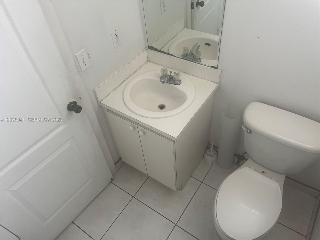 12015 SW 14 St , Miami, FL 33184 Photo