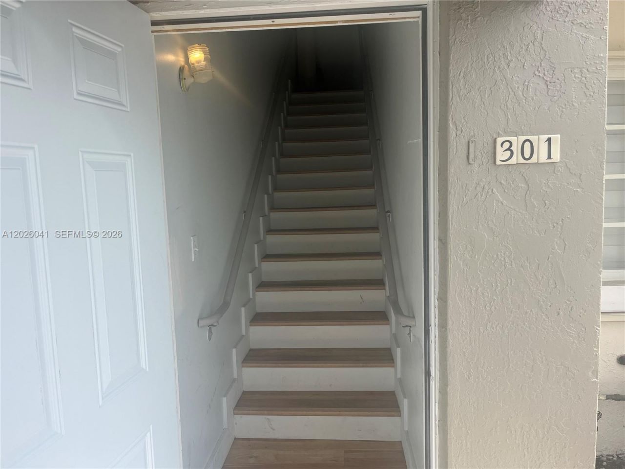 12015 SW 14 St , Miami, FL 33184 Photo