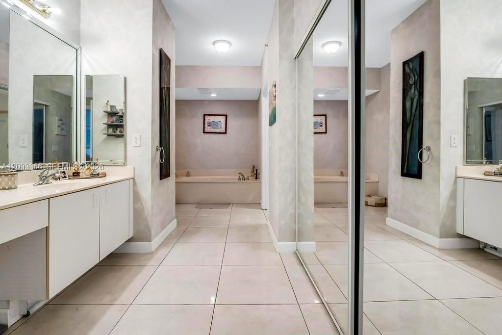 7727 Southampton Ter, Unit 202, Tamarac, FL 33321 Photo
