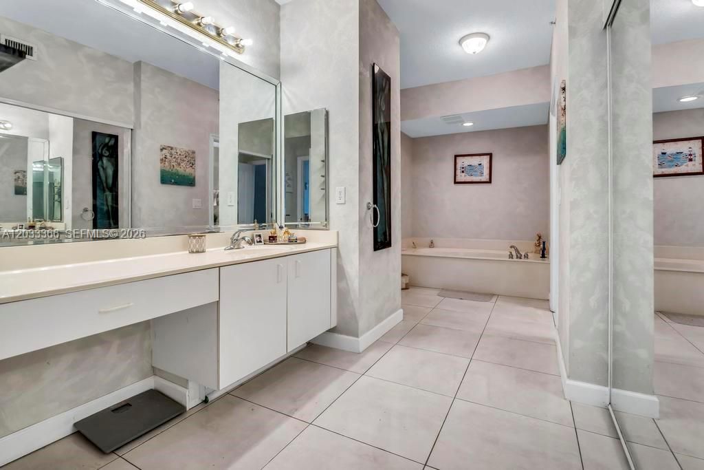 7727 Southampton Ter, Unit 202, Tamarac, FL 33321 Photo