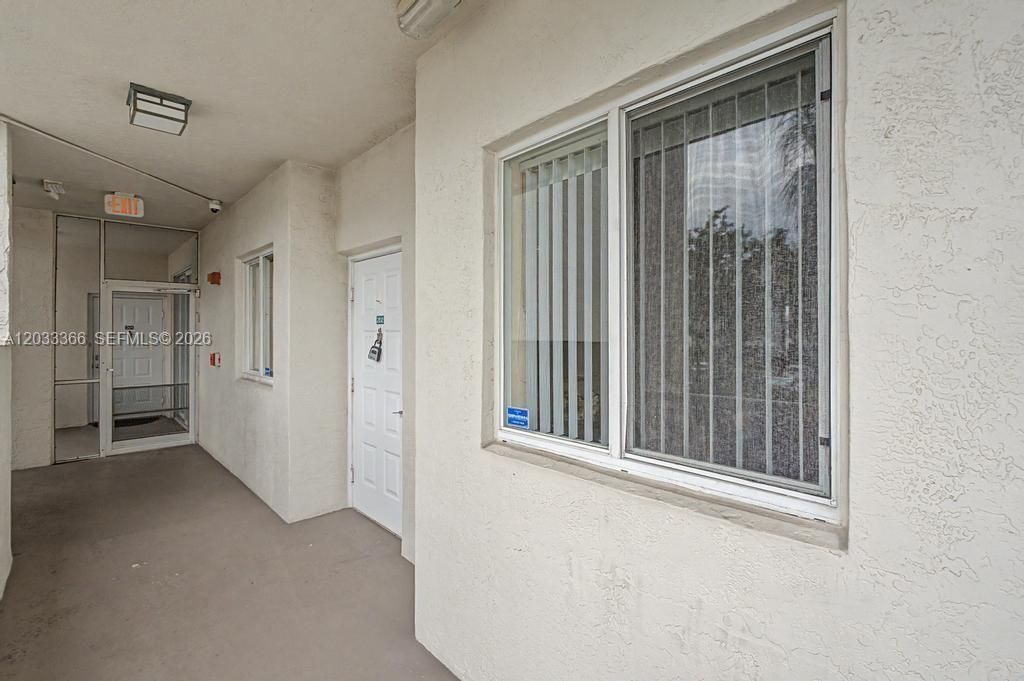 7727 Southampton Ter, Unit 202, Tamarac, FL 33321 Photo