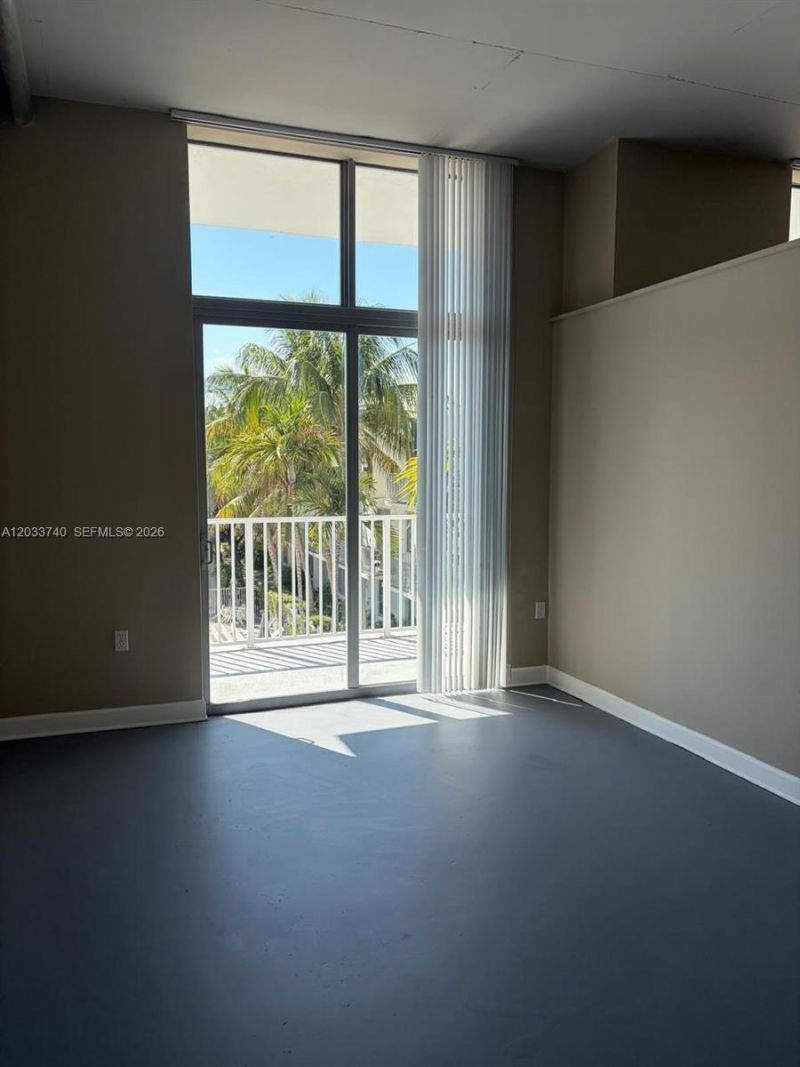 2100 Van Buren St , Unit 322, Hollywood, FL 33020 Photo