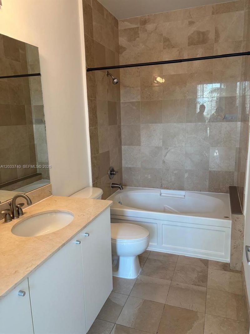 2100 Van Buren St , Unit 322, Hollywood, FL 33020 Photo