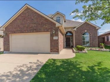 4508 Fern Valley Drive, Fort Worth, TX 76244