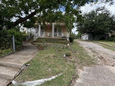1712 Effie Street, Fort Worth, TX 76105