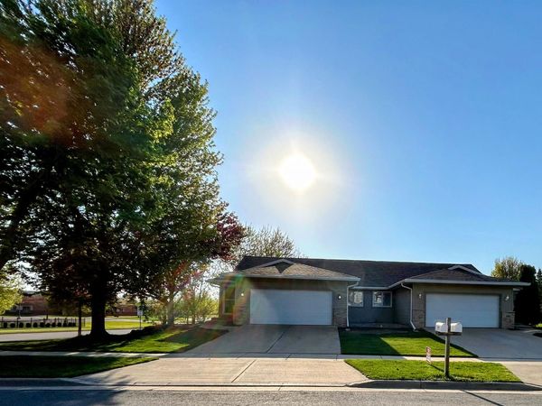 1051-1053 Tamarack Way, Verona, WI 53593