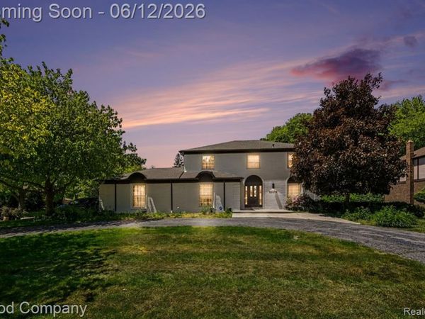 30049 Mayfair Drive, Farmington Hills, MI 48331