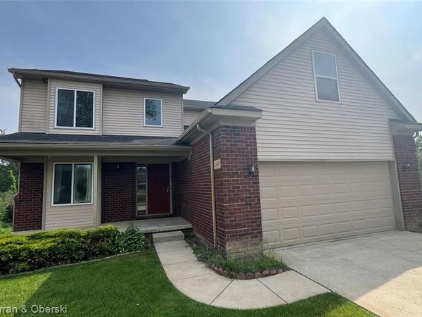 3493 Silver Stone Drive , Milford Twp, MI 48380