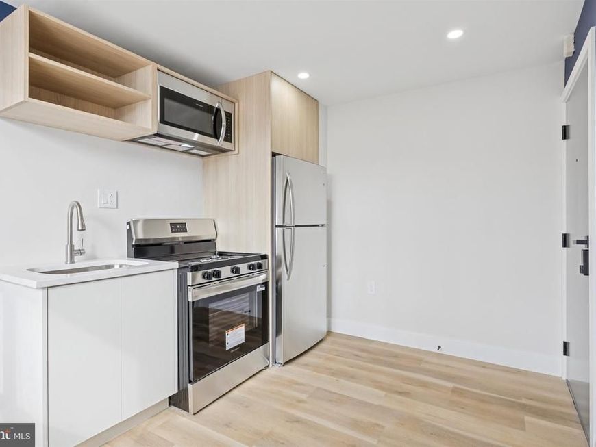 4522 Baker Street, Unit 4, Philadelphia, PA 19127 Main Photo
