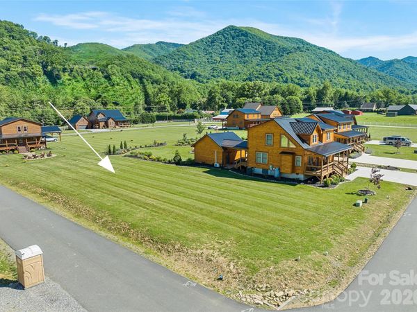 12 Mari Place , Maggie Valley, NC 28751