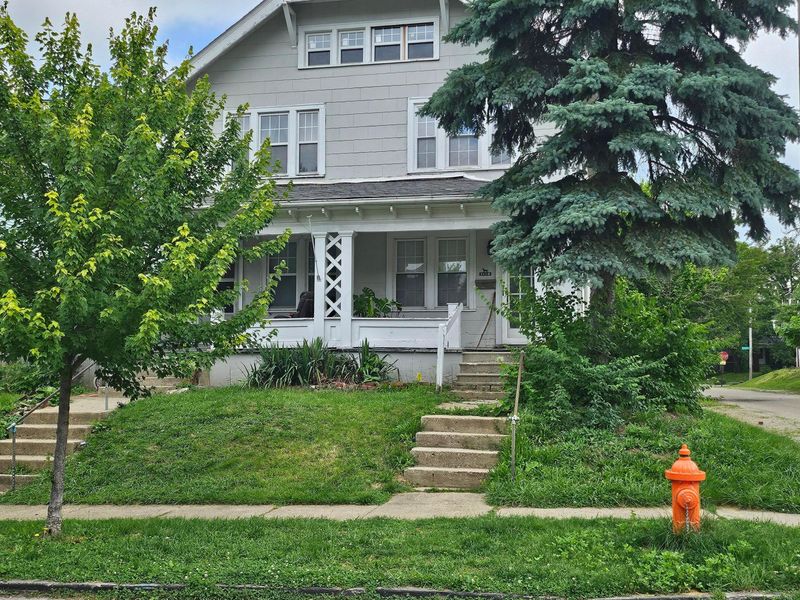 118 E Kelso Road , Unit 120, Columbus, OH 43202 Photo 2