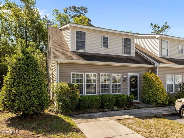 4513 Country Club Road , Morehead City, NC 28557