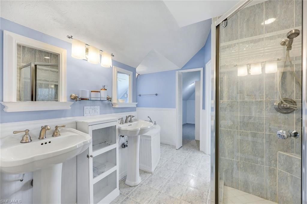 203 San Mateo Dr , Bonita Springs, FL 34134 Photo