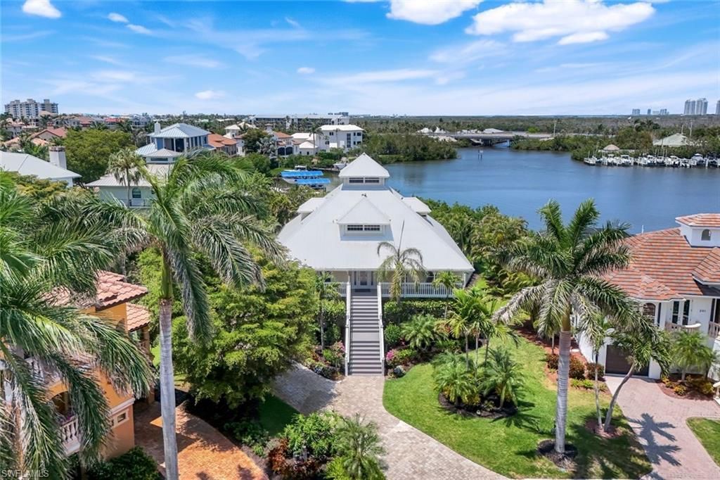203 San Mateo Dr , Bonita Springs, FL 34134 Photo
