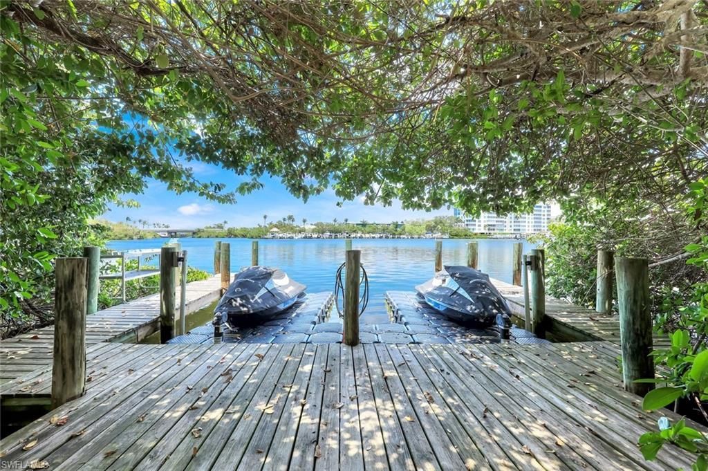 203 San Mateo Dr , Bonita Springs, FL 34134 Photo