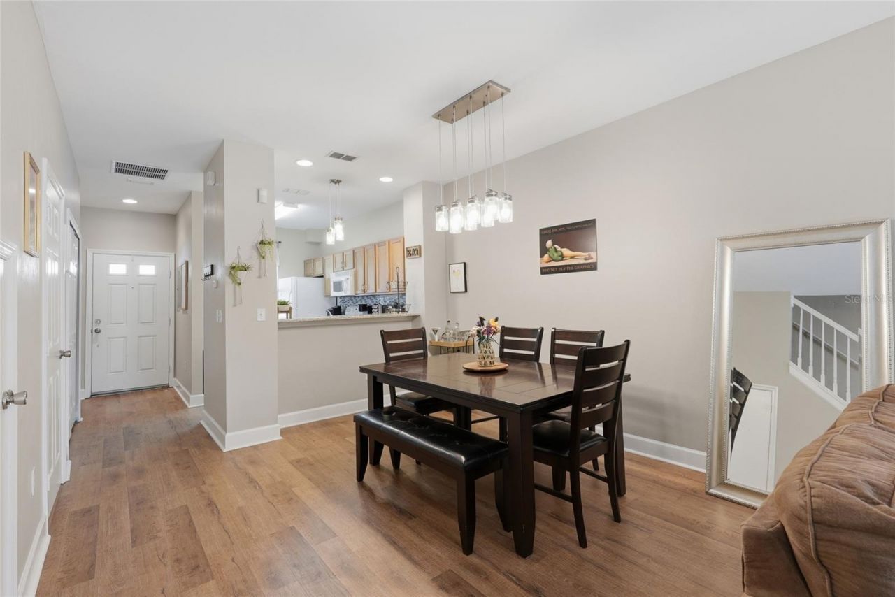 935 NW 21st Avenue , Unit 935, Gainesville, FL 32609 Photo