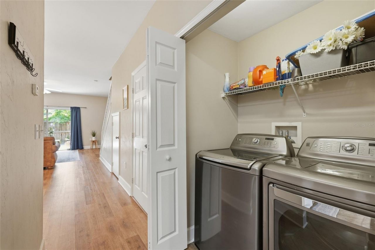 935 NW 21st Avenue , Unit 935, Gainesville, FL 32609 Photo