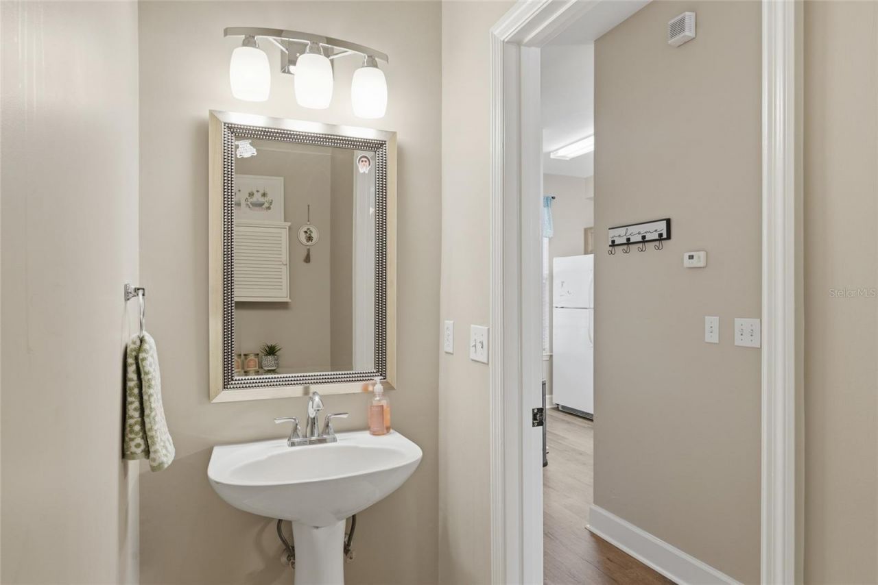 935 NW 21st Avenue , Unit 935, Gainesville, FL 32609 Photo