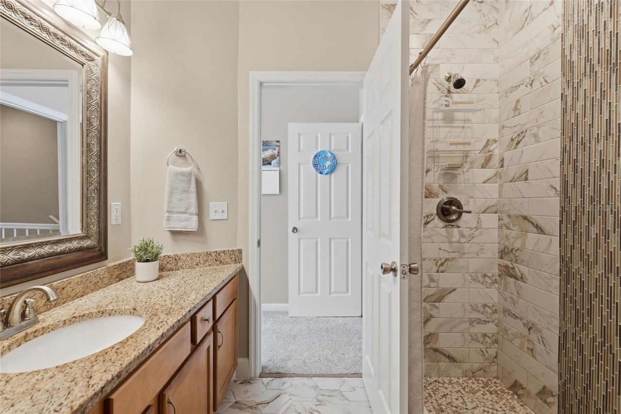 935 NW 21st Avenue , Unit 935, Gainesville, FL 32609 Photo