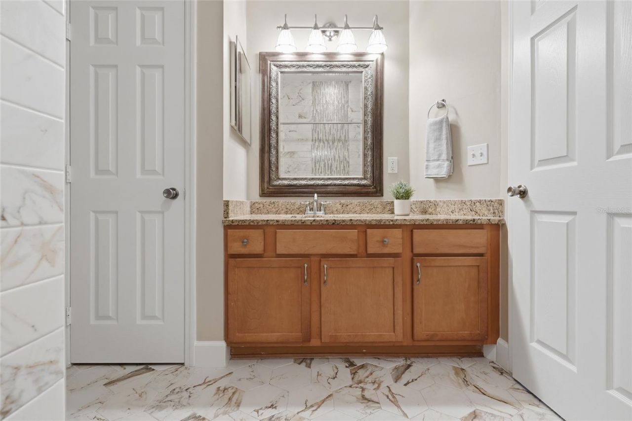 935 NW 21st Avenue , Unit 935, Gainesville, FL 32609 Photo