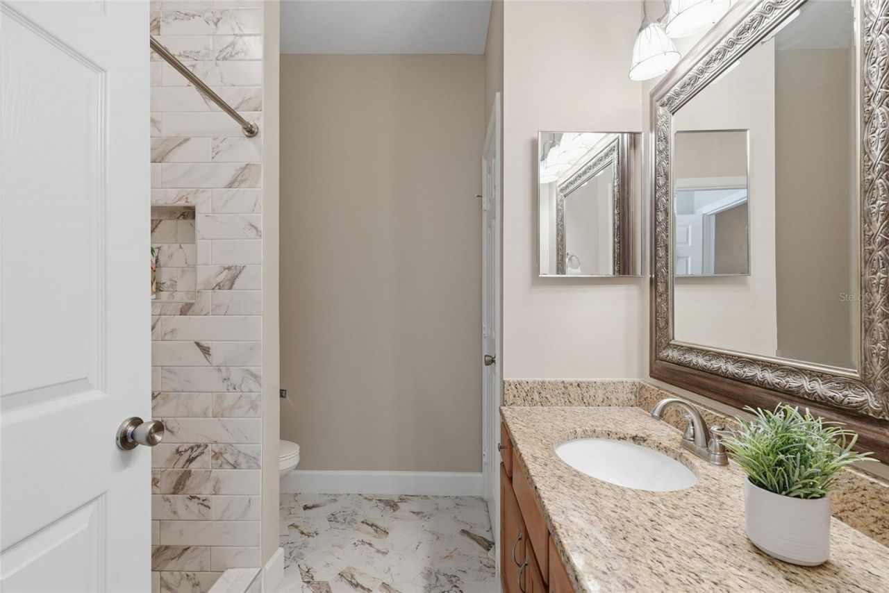 935 NW 21st Avenue , Unit 935, Gainesville, FL 32609 Photo