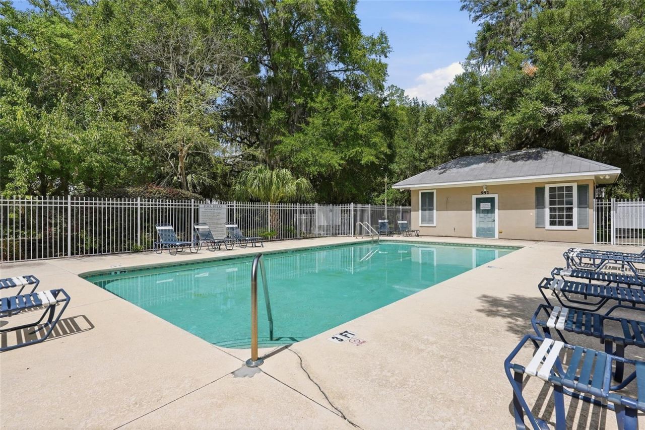 935 NW 21st Avenue , Unit 935, Gainesville, FL 32609 Photo