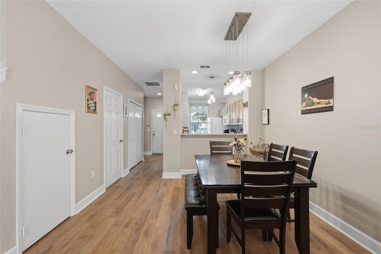 935 NW 21st Avenue , Unit 935, Gainesville, FL 32609 Photo