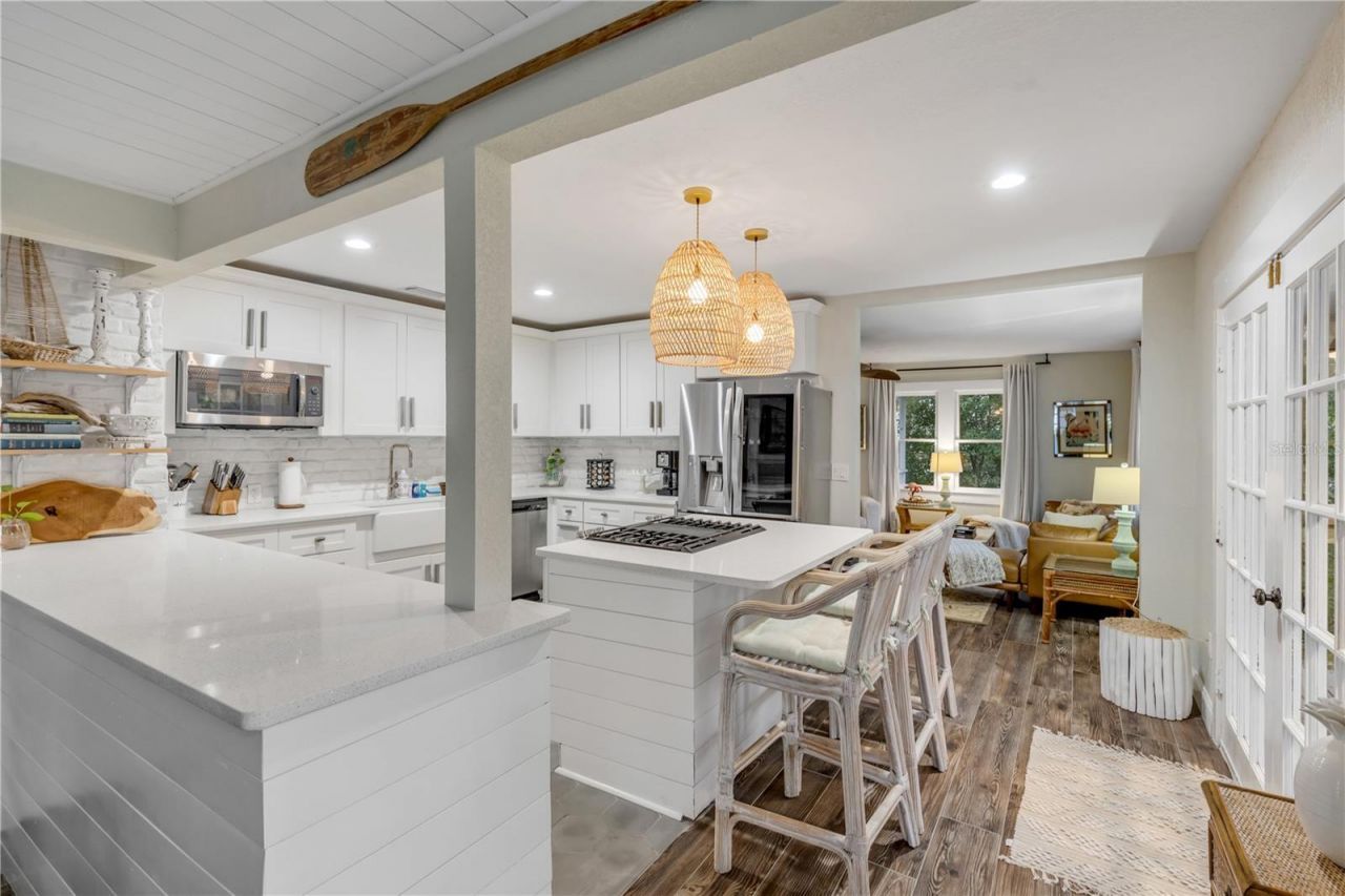 801 Canal Street, New Smyrna Beach, FL 32168 Photo