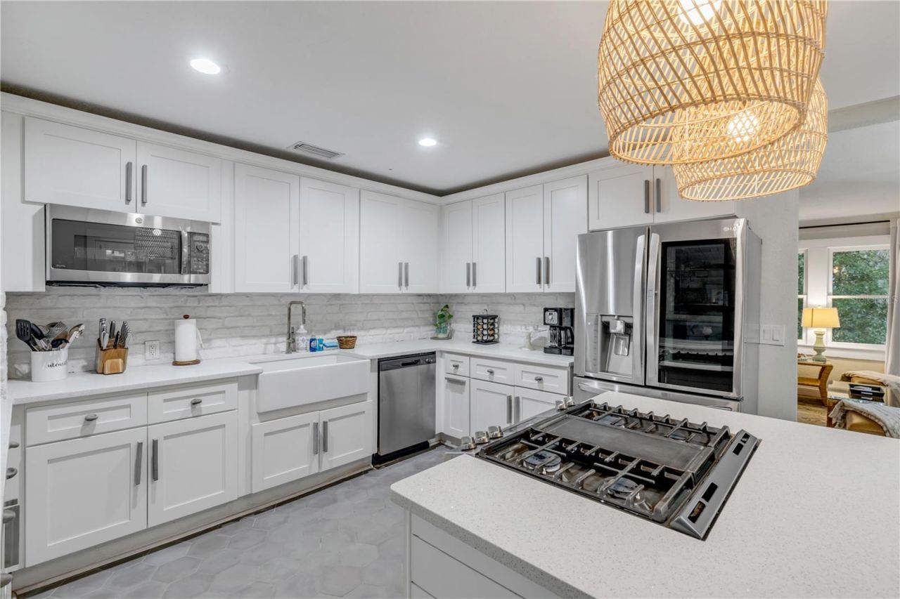 801 Canal Street, New Smyrna Beach, FL 32168 Photo