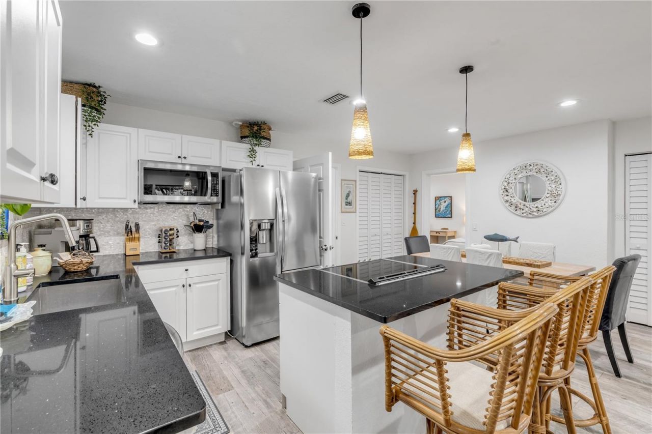 801 Canal Street, New Smyrna Beach, FL 32168 Photo