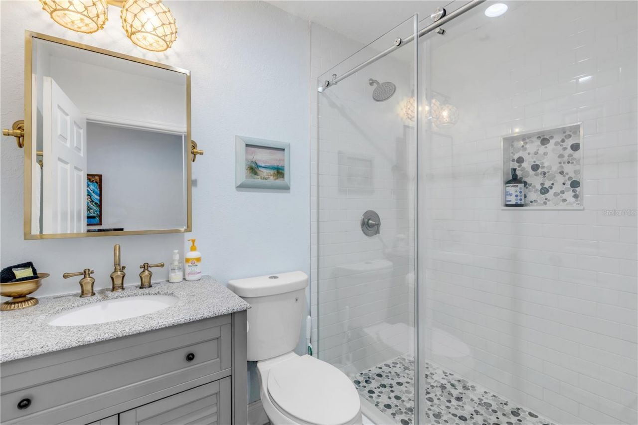 801 Canal Street, New Smyrna Beach, FL 32168 Photo