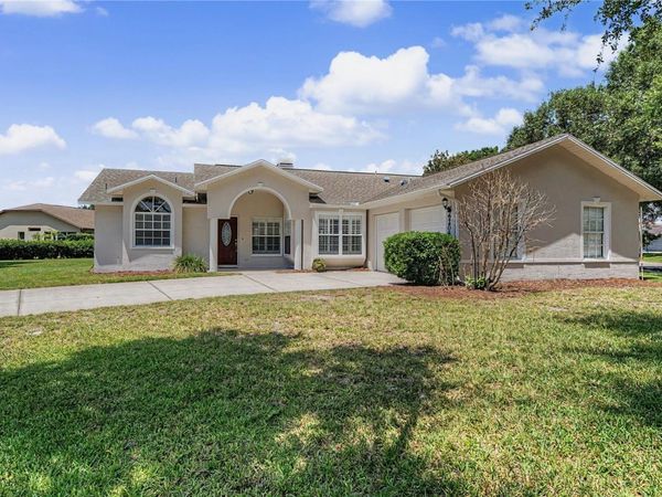 6208 HUNTINGTON DRIVE , ZEPHYRHILLS, FL 33542