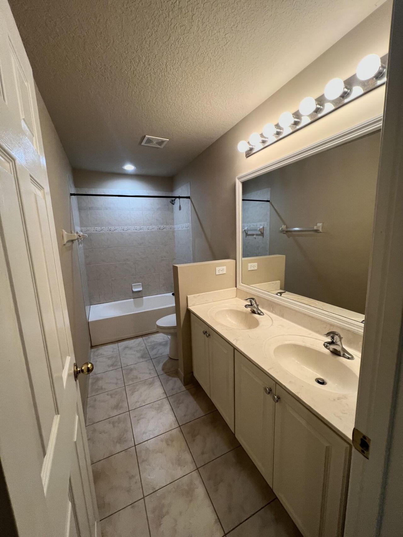 2552 SW Marshfield Court, Port Saint Lucie, FL 34953 Photo