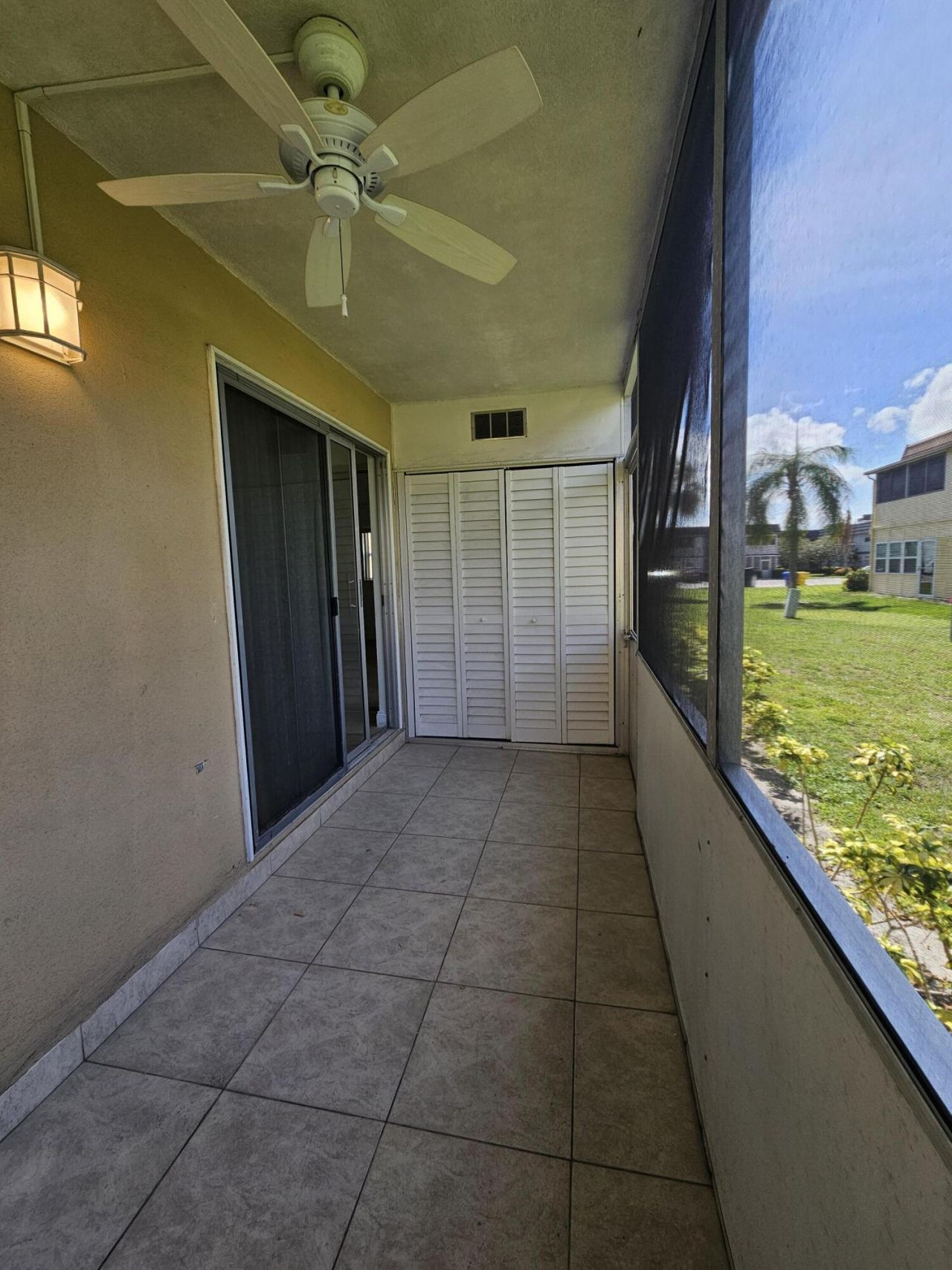 211 E Saxony Lane, Unit 211, Delray Beach, FL 33446 Photo