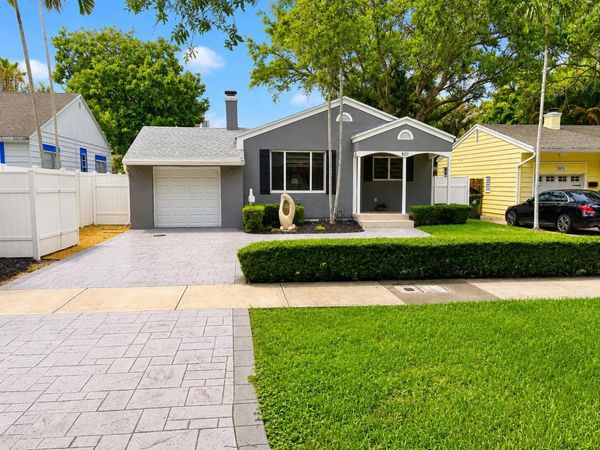 801 SE 7th Street, Fort Lauderdale, FL 33301